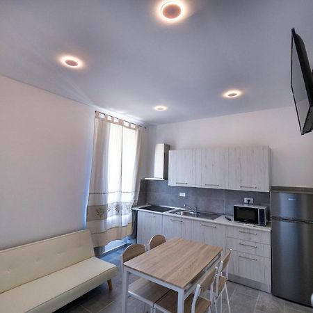 Hotel Downtown Olbia Zewnętrze zdjęcie